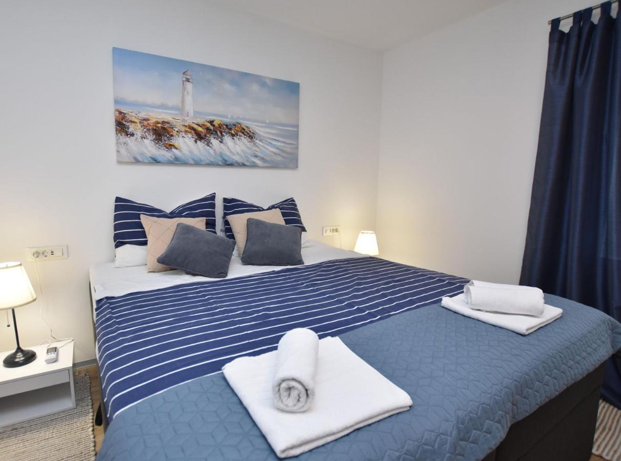 Apartment Palcic Primošten المظهر الخارجي الصورة
